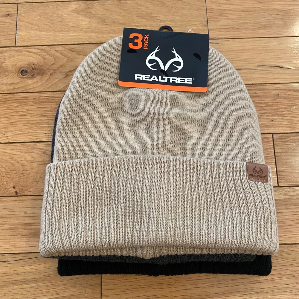 Realtree 3 Pack Beanie Hats Men Women Winter Warm Knit‎ Caps Tan Grey Black
